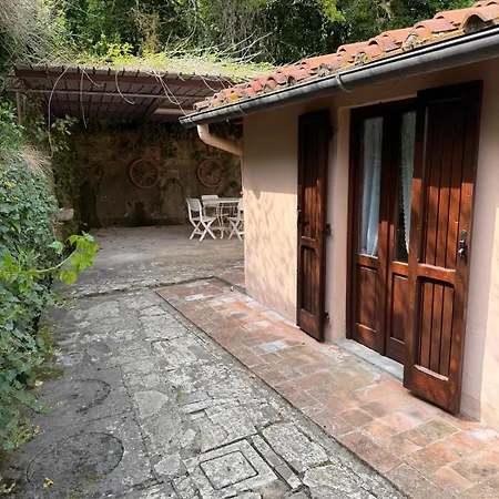 In Massi Poggio Alla Croce